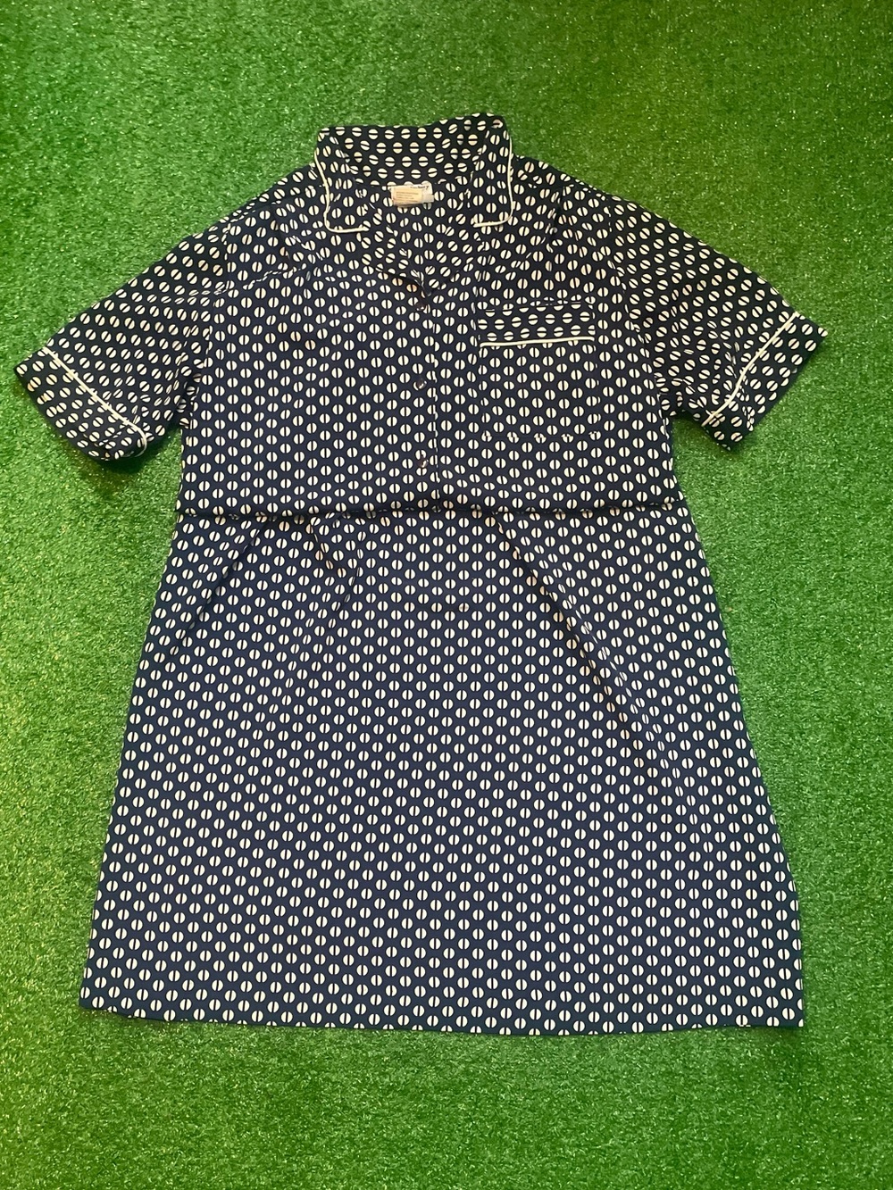 Navy Blue/white Short-Sleeve Button-Down Shirt with skirt